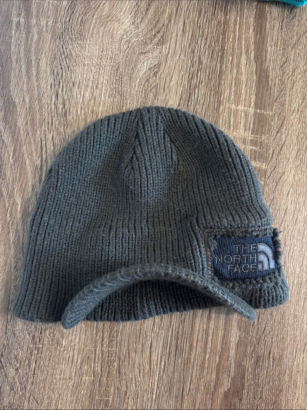 The North Face Men’s Charcoal Knit Beanie with Visor